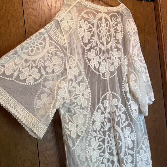 Altar'd State Ivory Mesh Embroidered Duster Lightweight Kimono Festival Boho - Picture 13 of 13